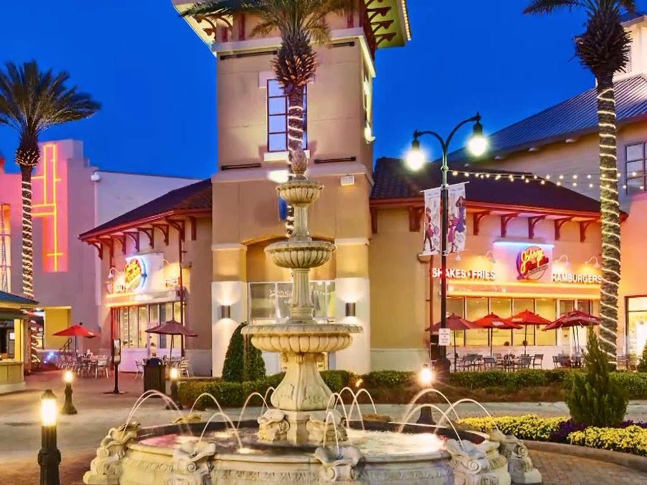 Retail Therapy by the Sea: The Best Emerald Coast’s Shopping Destinations
