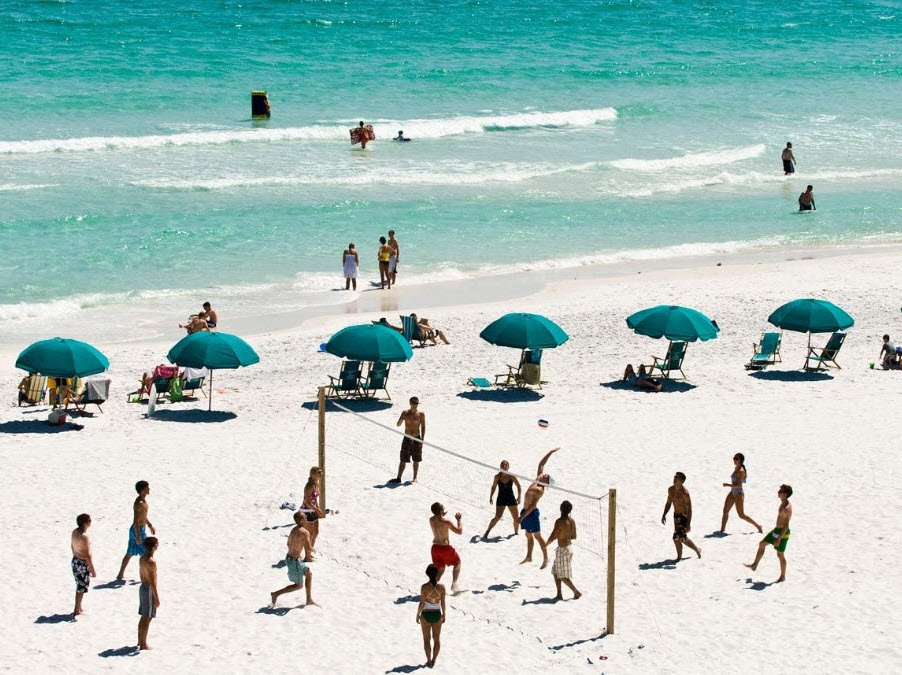 Unleash the Fun: Best of the Emerald Coast Beach Games For Large Groups!