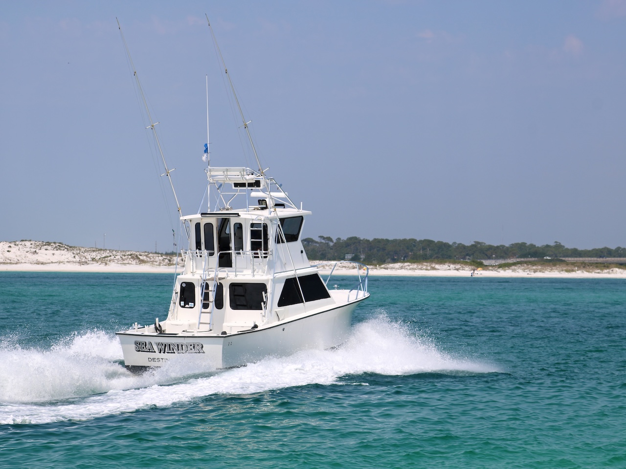 Set Sail Together: Best Emerald Coast Charter Experiences for Large Groups