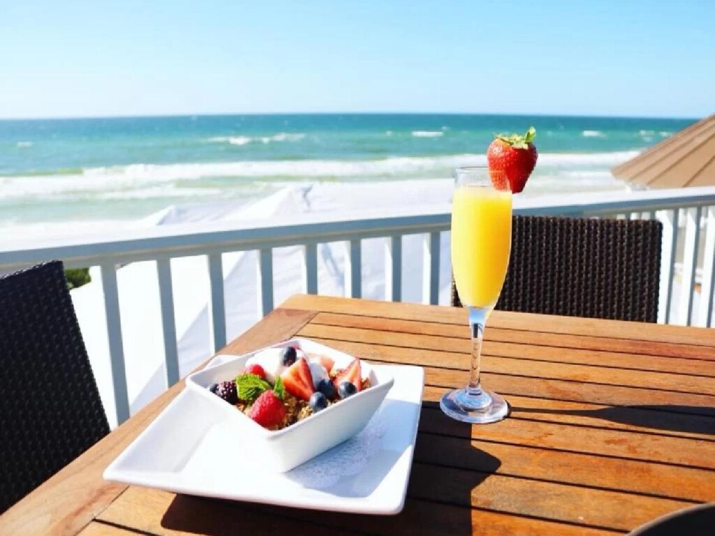 Top 10 Restaurants in Destin, Florida You Can’t Miss