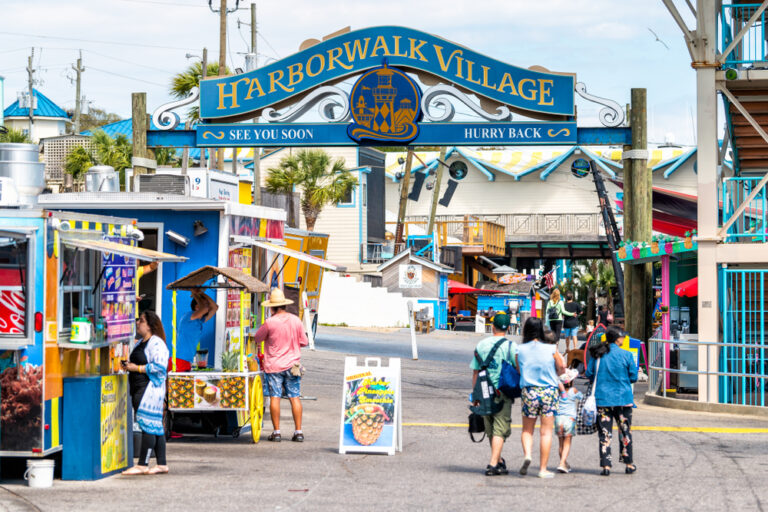 Shop the Coast: Emerald Coast’s Best Group Shopping Spots and Outdoor Markets