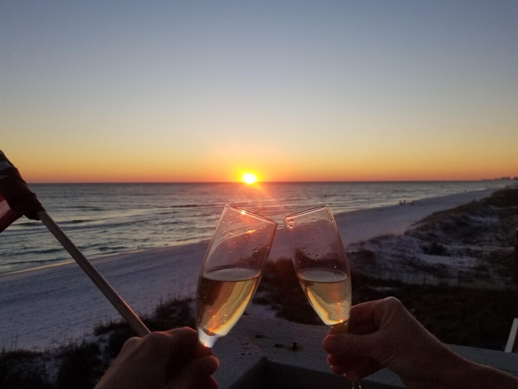 Sip and Savor: Emerald Coast’s Best Wine and Brewery Tours for Large Groups