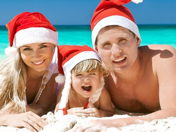 Celebrate Together: Best Emerald Coast Holiday Getaways for Large Groups