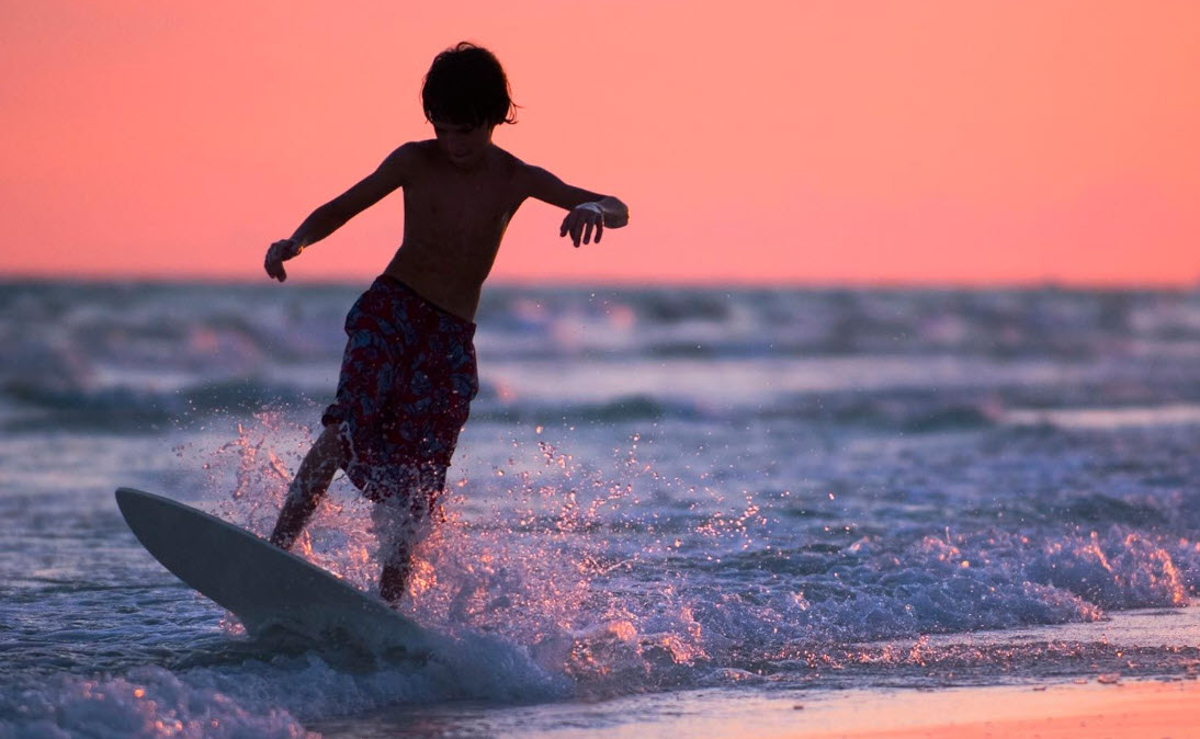Beach Safety Tips on the Emerald Coast: Keeping Your Group Safe in the Sun and Surf