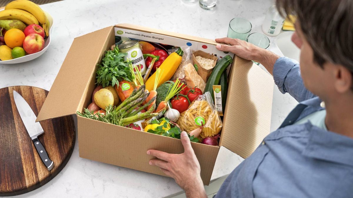 Emerald Coast Grocery Delivery: Stock Your Vacation Home with Ease