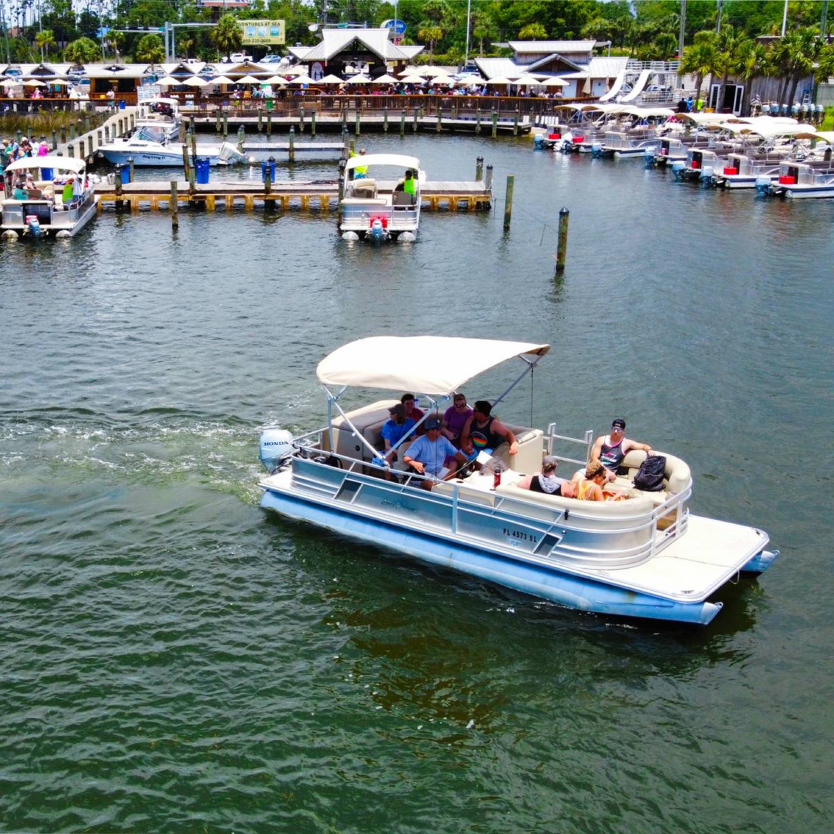 Pontoon Boat Rentals: Enjoy a Relaxing Day on the Emerald Coast