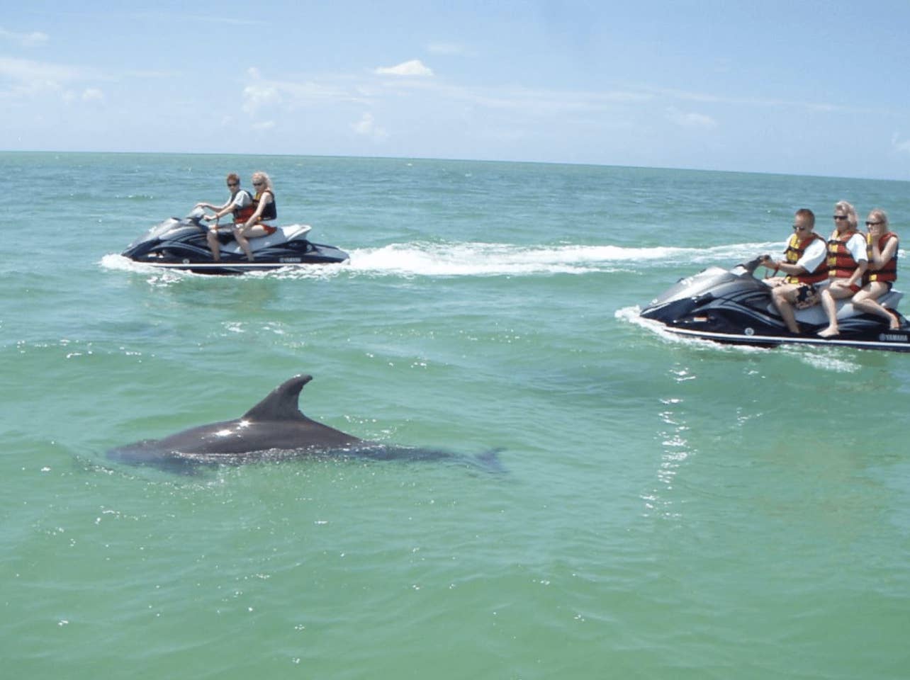Jet Skiing Adventures: Ride the Waves on Florida’s Emerald Coast